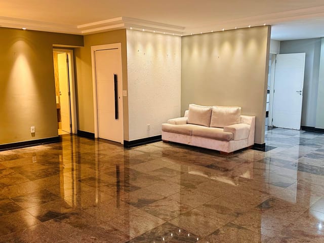 Foto do Apartamento - ## Apartamento para locação, 3 quartos sendo 2 suítes (1 master), 1 suíte de serviço, em 240m², Condomínio Maison Renoir, Cuiabá, MT | Intelligence Imóveis