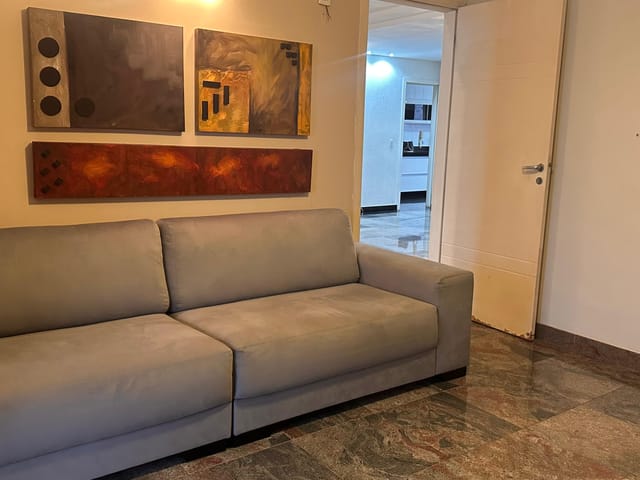 Foto do Apartamento - ## Apartamento para locação, 3 quartos sendo 2 suítes (1 master), 1 suíte de serviço, em 240m², Condomínio Maison Renoir, Cuiabá, MT | Intelligence Imóveis