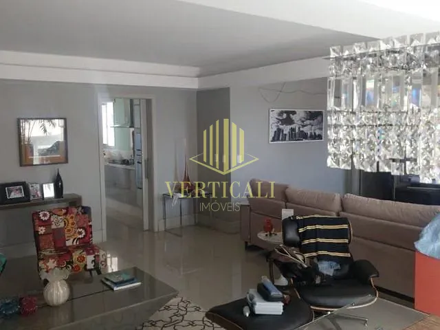 Apartamento com 157m² 3 quartos e 5 banheiros, à venda, no bairro Jardim Mariana em Cuiabá