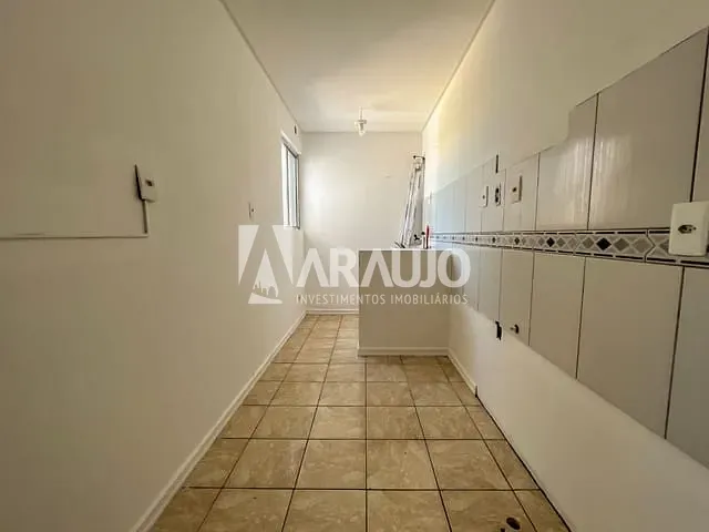 Apartamento 2 quartos e 1 banheiro, à venda, no bairro Cordeiros em Itajaí