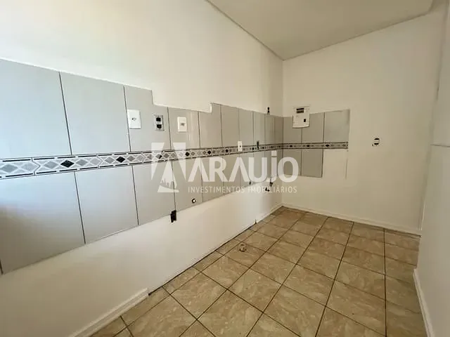 Apartamento 2 quartos e 1 banheiro, à venda, no bairro Cordeiros em Itajaí