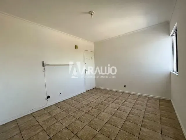 Apartamento 2 quartos e 1 banheiro, à venda, no bairro Cordeiros em Itajaí