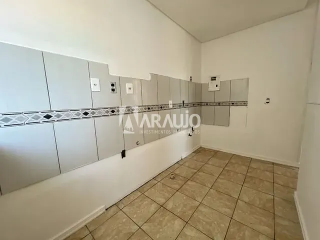 Apartamento 2 quartos e 1 banheiro, à venda, no bairro Cordeiros em Itajaí