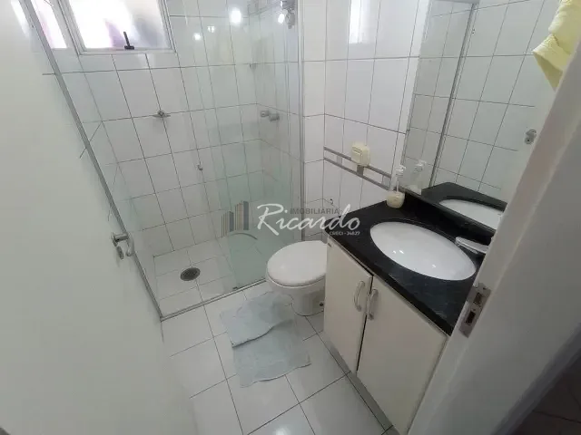 Apartamento 3 quartos e 2 banheiros, à venda, no bairro Centro em Arapongas