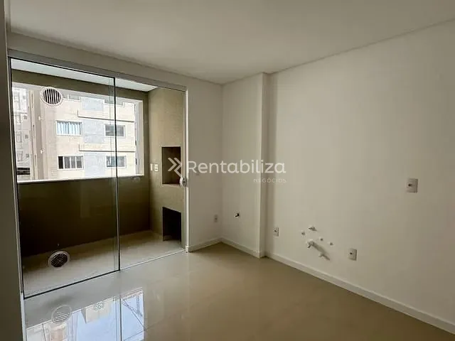 Apartamento 3 quartos e 2 banheiros, à venda, no bairro Morretes em Itapema