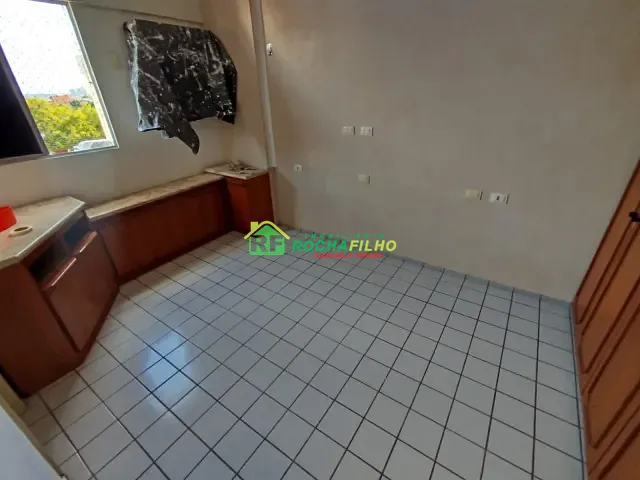 Apartamento com 114m² 4 quartos e 3 banheiros, à venda ou para alugar, no bairro Campestre em Teresina