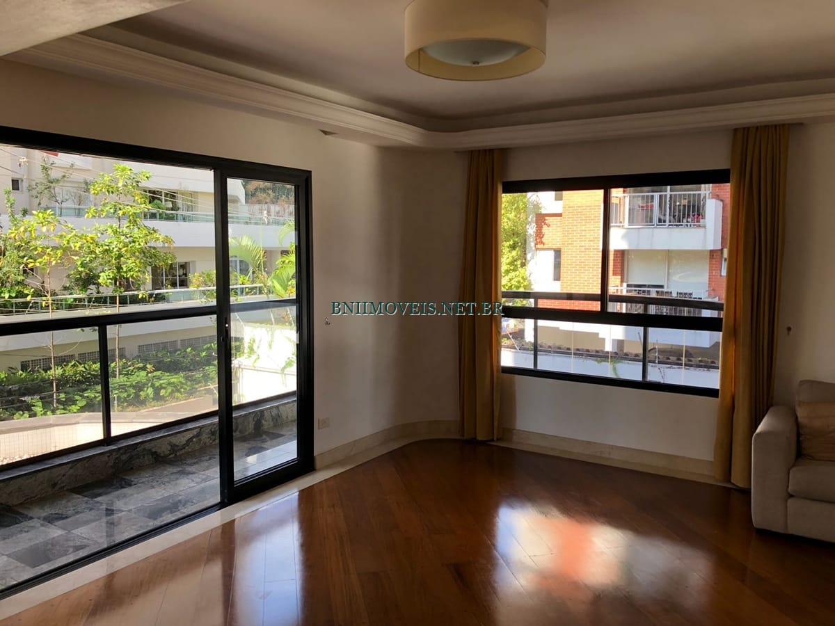 Apartamento, 3 quartos, 179 m² - Foto 1