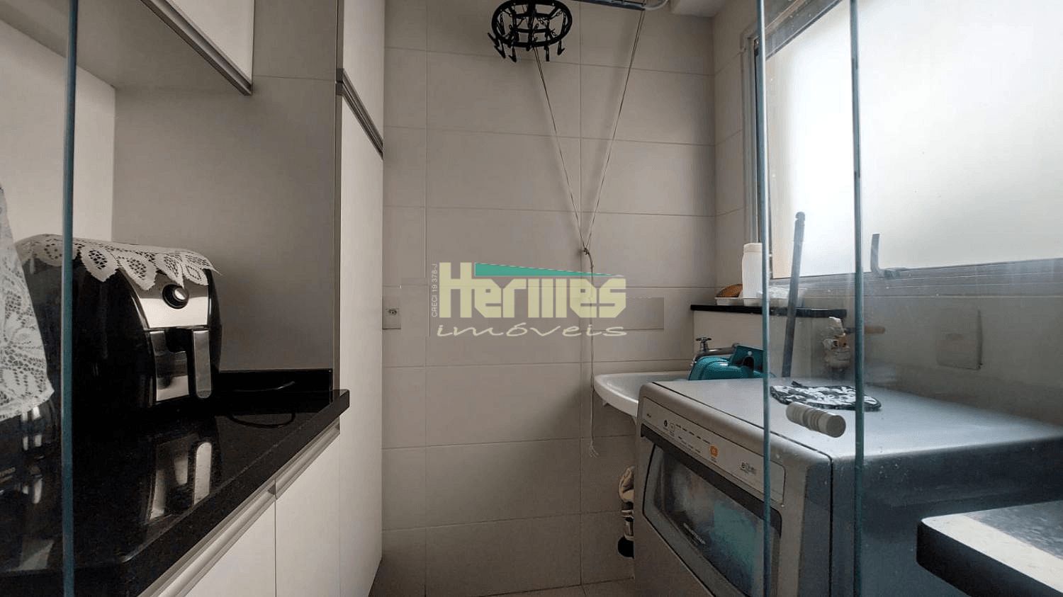 Apartamento à venda com 3 quartos, 76m² - Foto 7