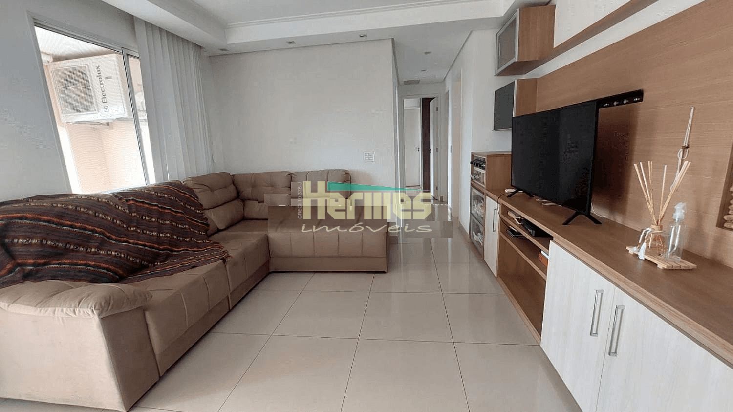 Apartamento à venda com 3 quartos, 76m² - Foto 3