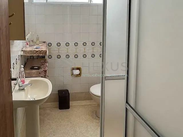 Apartamento 1 quarto e 1 banheiro, à venda, no bairro Tombo em Guarujá