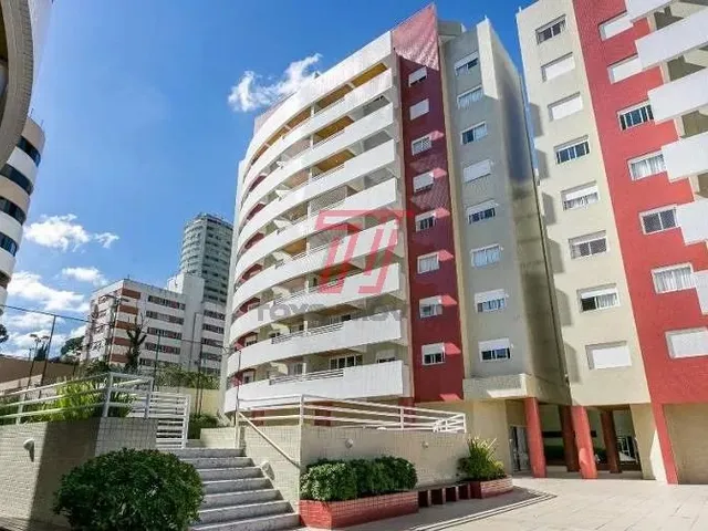 Apartamento 3 quartos e 4 banheiros, à venda, no bairro Mercês em Curitiba