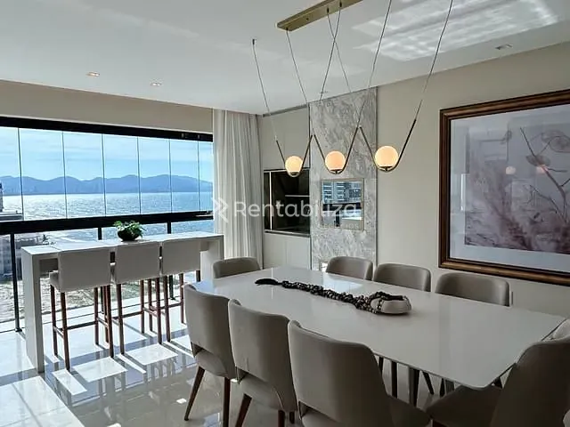 Apartamento 4 quartos e 5 banheiros, à venda, no bairro Meia Praia em Itapema