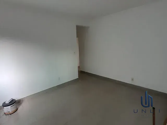 Apartamento 2 quartos e 1 banheiro, para alugar, no bairro Retiro em Volta Redonda