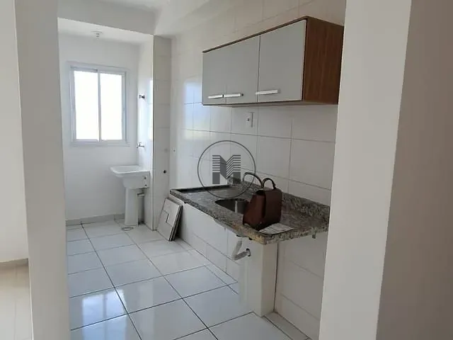 Apartamento 2 quartos e 1 banheiro, para alugar, no bairro Jardim do Vale em Guaratinguetá