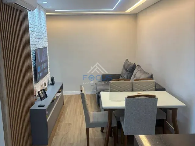 Apartamento 2 quartos e 1 banheiro, à venda, no bairro Vila Galvão em Jundiaí