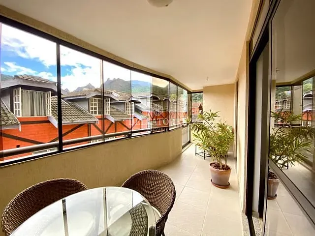 Apartamento com 93m² 3 quartos e 1 banheiro, à venda, no bairro Alto em Teresópolis