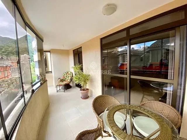Apartamento com 93m² 3 quartos e 1 banheiro, à venda, no bairro Alto em Teresópolis