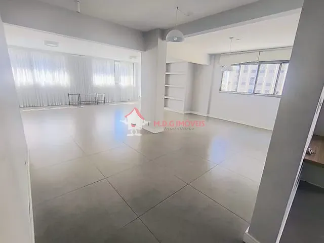 Apartamento com 160m² 3 quartos e 3 banheiros, para alugar, no bairro Bela Vista em São Paulo