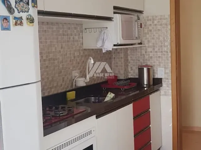 Apartamento com 82m² 3 quartos e 1 banheiro, à venda, no bairro Jardim Carvalho em Ponta Grossa