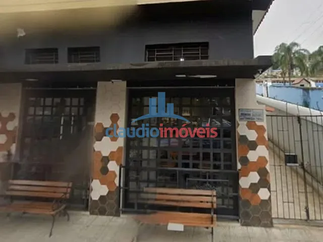Apartamento com 400m² 3 quartos e 1 banheiro, à venda, no bairro Centro em Barra Mansa