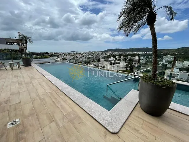 Apartamento com 130m² 3 quartos e 4 banheiros, à venda ou para alugar, no bairro Jurerê Internacional em Florianópolis
