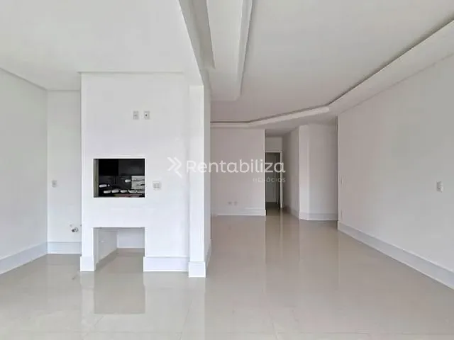 Apartamento 3 quartos e 4 banheiros, à venda, no bairro Centro em Itapema