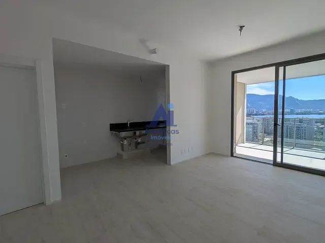 Apartamento com 120m² 3 quartos e 4 banheiros, à venda ou para alugar, no bairro Barra da Tijuca em Rio de Janeiro