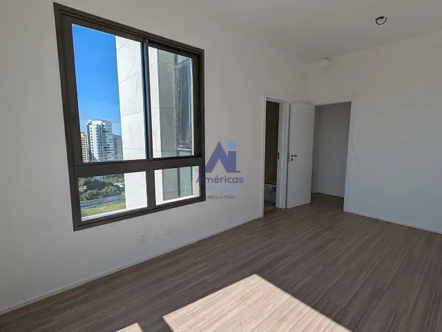 Apartamento com 120m² 3 quartos e 4 banheiros, à venda ou para alugar, no bairro Barra da Tijuca em Rio de Janeiro