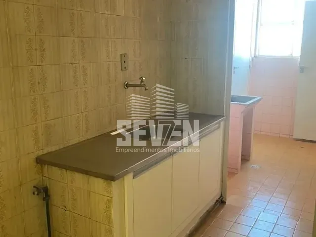 Apartamento com 68m² 2 quartos e 2 banheiros, para alugar, no bairro Centro em Bauru