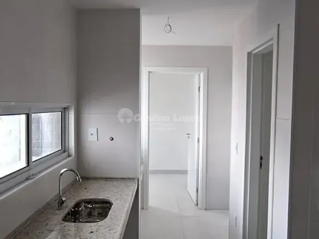 Apartamento 4 quartos e 4 banheiros, à venda, no bairro Jóquei em Teresina