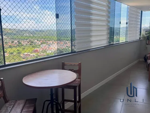 Apartamento 3 quartos e 2 banheiros, à venda, no bairro Jardim Amália em Volta Redonda