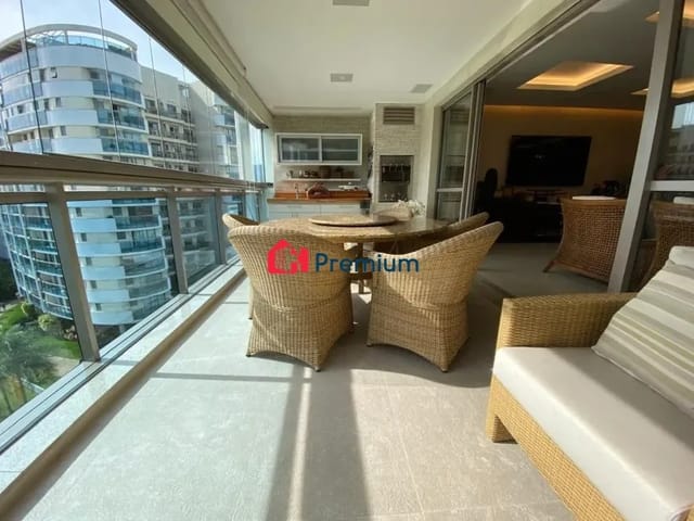 Apartamento 4 quartos e 6 banheiros, à venda, no bairro Barra da Tijuca em Rio de Janeiro