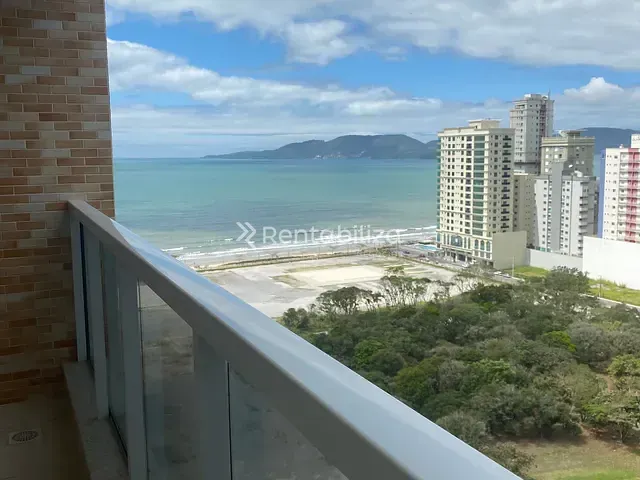 Apartamento 3 quartos e 4 banheiros, à venda, no bairro Meia Praia em Itapema