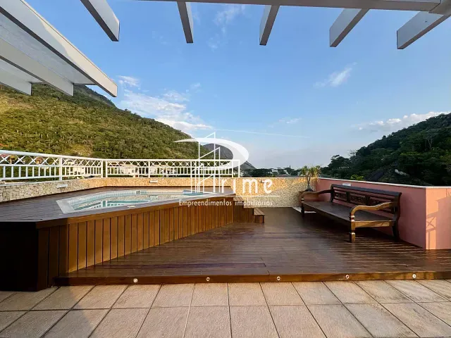 Cobertura / Penthouse 4 quartos e 4 banheiros, para alugar, no bairro Itacoatiara em Niterói