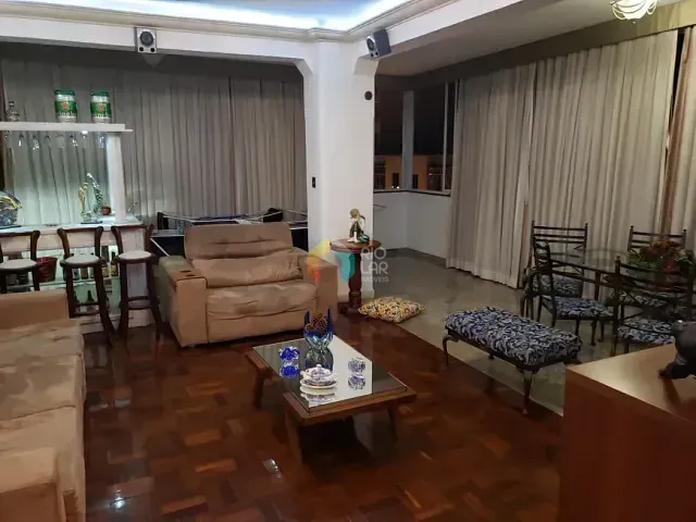 Apartamento com 300m² 5 quartos e 4 banheiros, à venda, no bairro Copacabana em Rio de Janeiro