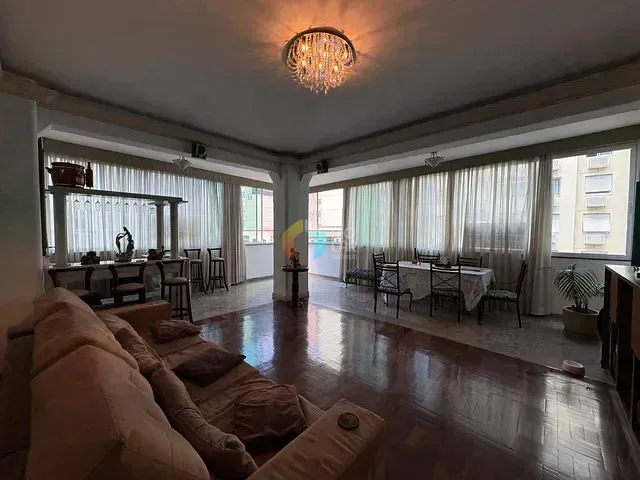 Apartamento com 300m² 3 quartos e 4 banheiros, à venda, no bairro Copacabana em Rio de Janeiro