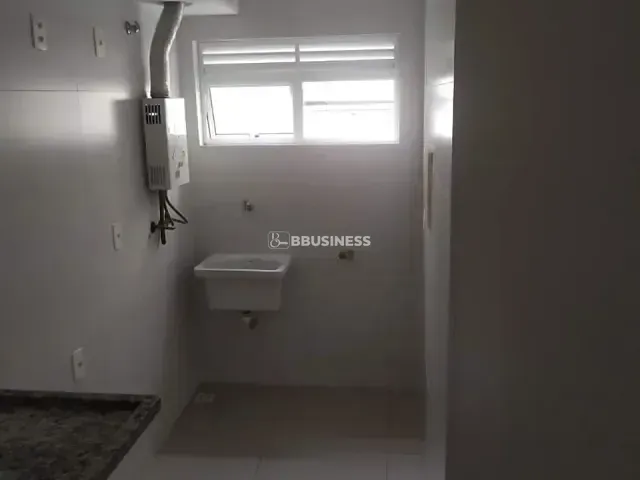 Apartamento 2 quartos e 1 banheiro, à venda, no bairro Parque Julião Nogueira em Campos dos Goytacazes