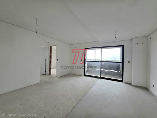 Apartamento 2 quartos e 1 banheiro, à venda, no bairro Bacacheri em Curitiba