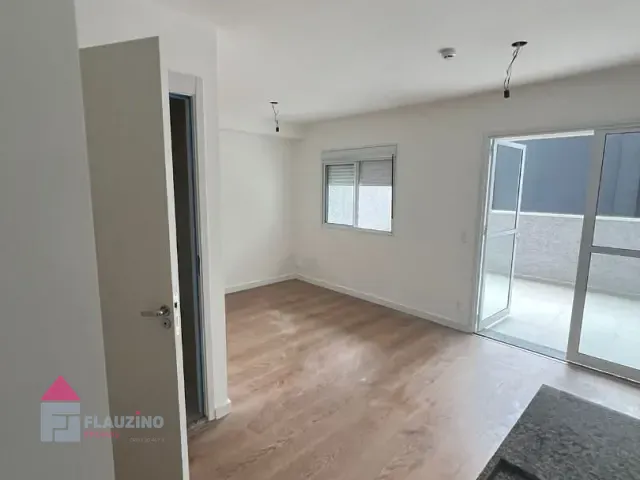 Apartamento com 32m² 1 quarto e 1 banheiro, para alugar, no bairro Pinheiros em São Paulo