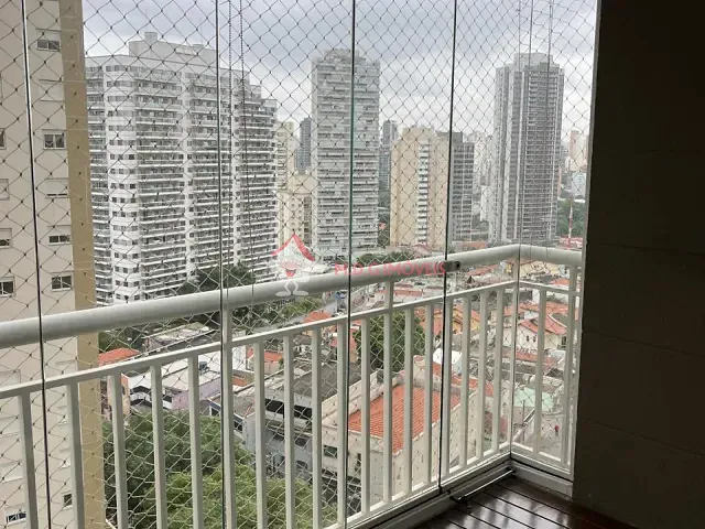 Apartamento com 93m² 3 quartos e 2 banheiros, à venda ou para alugar, no bairro Vila Gumercindo em São Paulo