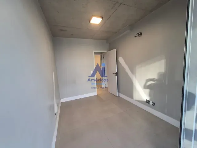 Apartamento 3 quartos e 1 banheiro, à venda, no bairro Recreio dos Bandeirantes em Rio de Janeiro