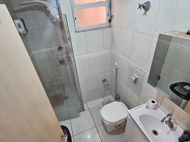 Apartamento com 58m² 3 quartos e 1 banheiro, à venda, no bairro Aeroporto em Londrina