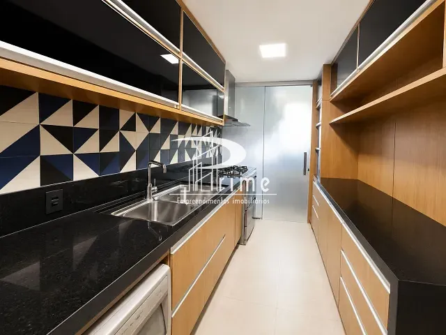 Apartamento com 150m² 4 quartos e 4 banheiros, à venda, no bairro Charitas em Niterói
