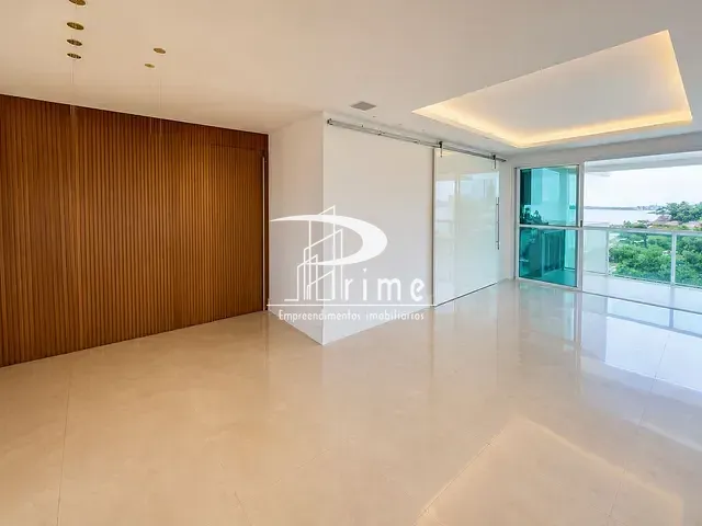 Apartamento com 150m² 4 quartos e 4 banheiros, à venda, no bairro Charitas em Niterói