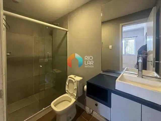 Apartamento com 35m² 1 quarto e 1 banheiro, à venda, no bairro Laranjeiras em Rio de Janeiro