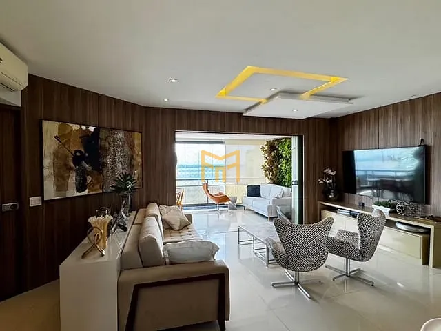 Apartamento 3 quartos e 4 banheiros, à venda, no bairro Umarizal em Belém