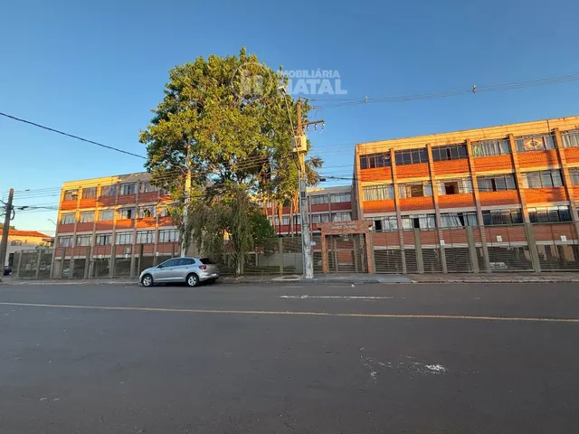 Apartamento com 77m² 2 quartos e 1 banheiro, à venda, no bairro Conjunto Café em Londrina