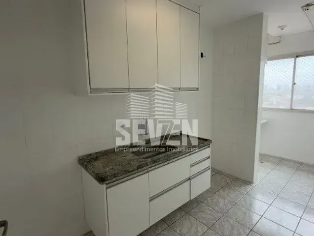 Apartamento com 61m² 2 quartos e 1 banheiro, à venda, no bairro Jardim América em Bauru