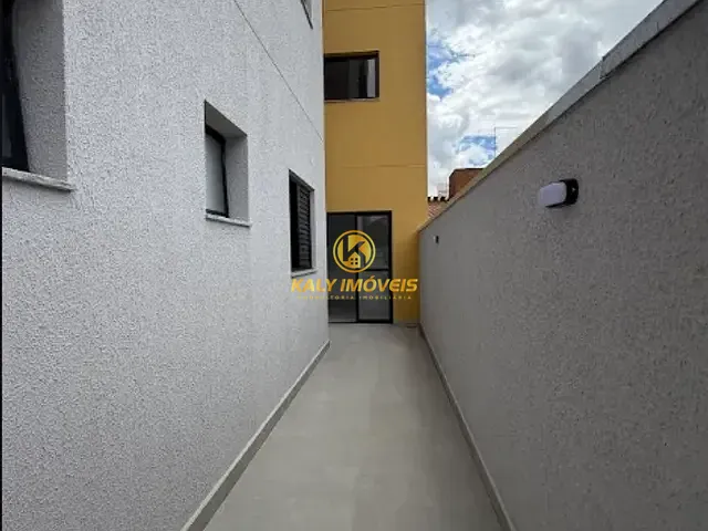 Apartamento 2 quartos e 1 banheiro, à venda ou para alugar, no bairro Vila São Pedro em Santo André