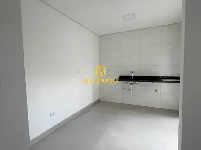 Apartamento 2 quartos e 1 banheiro, à venda ou para alugar, no bairro Vila São Pedro em Santo André